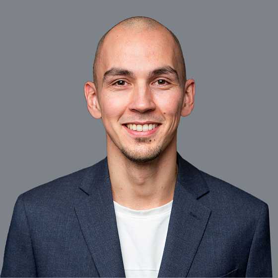 Иван Петров